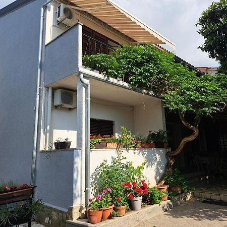Accomodation Mirjana Rooms Porec Ngoại thất bức ảnh