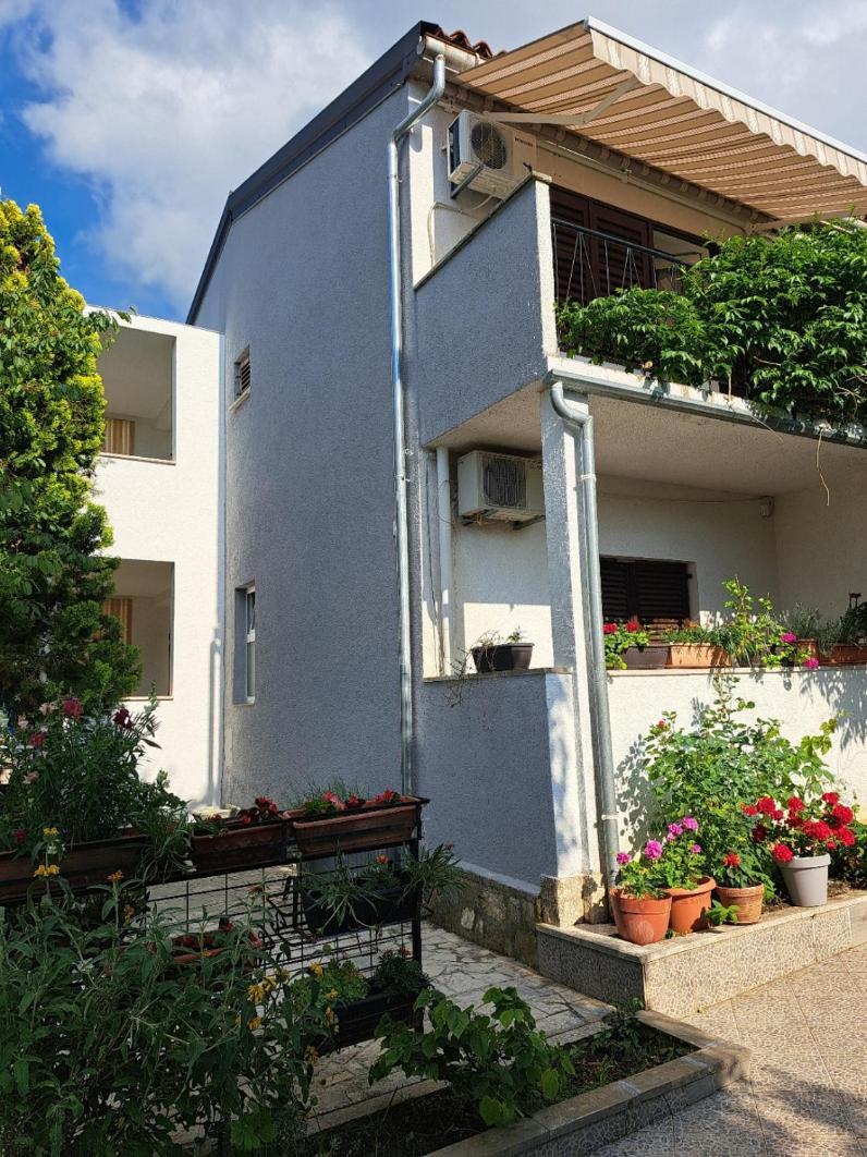 Accomodation Mirjana Rooms Porec Ngoại thất bức ảnh