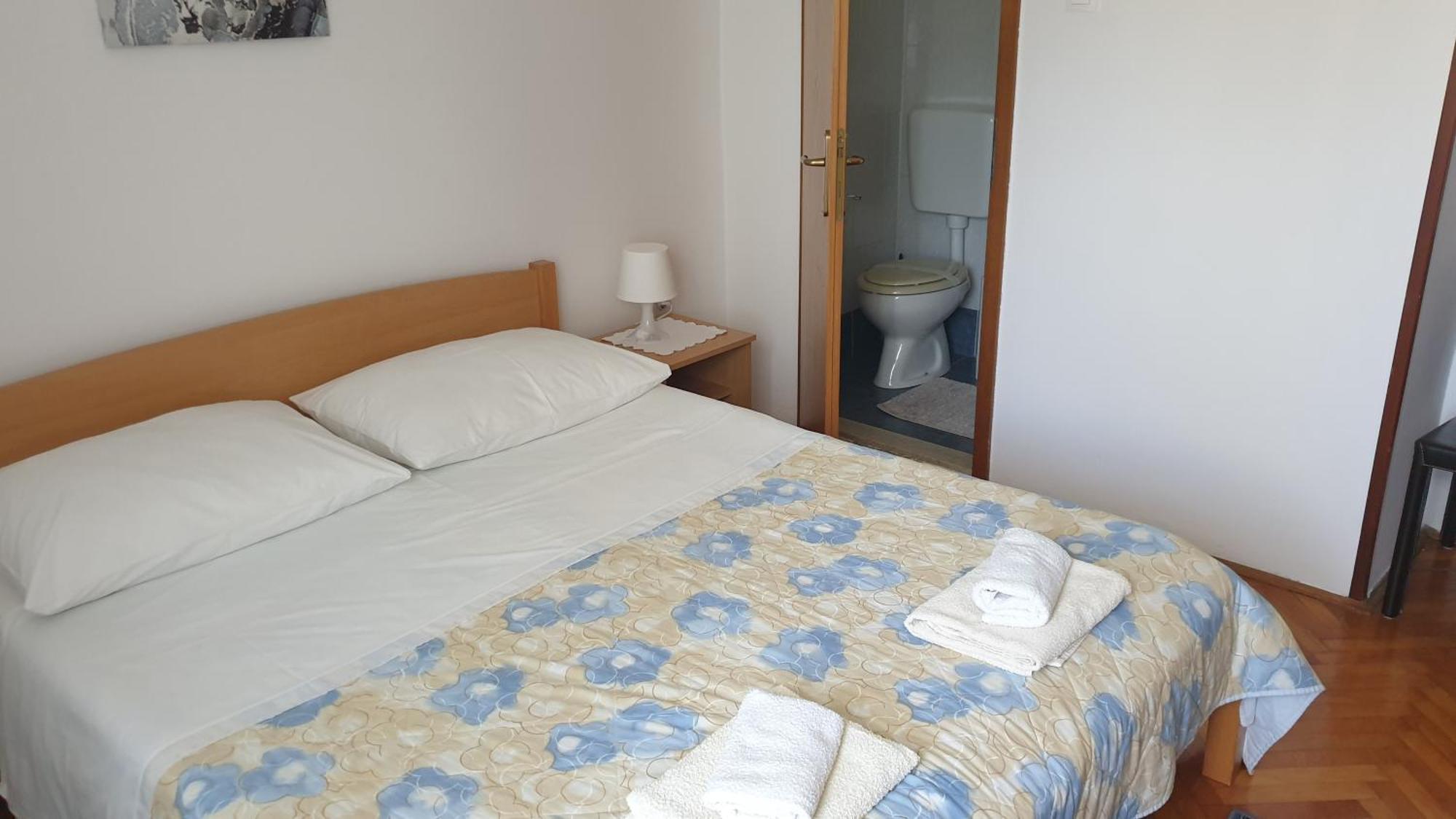 Accomodation Mirjana Rooms Porec Ngoại thất bức ảnh