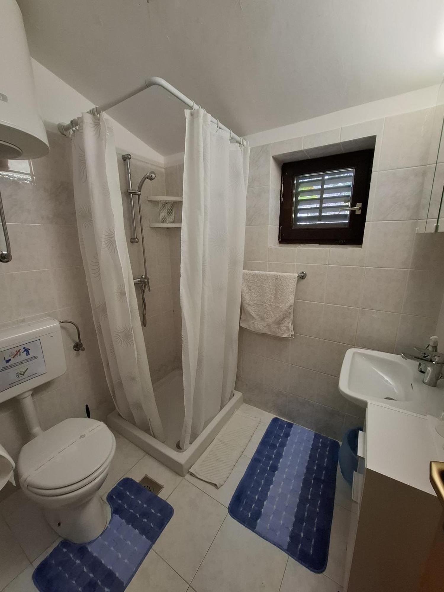 Accomodation Mirjana Rooms Porec Ngoại thất bức ảnh
