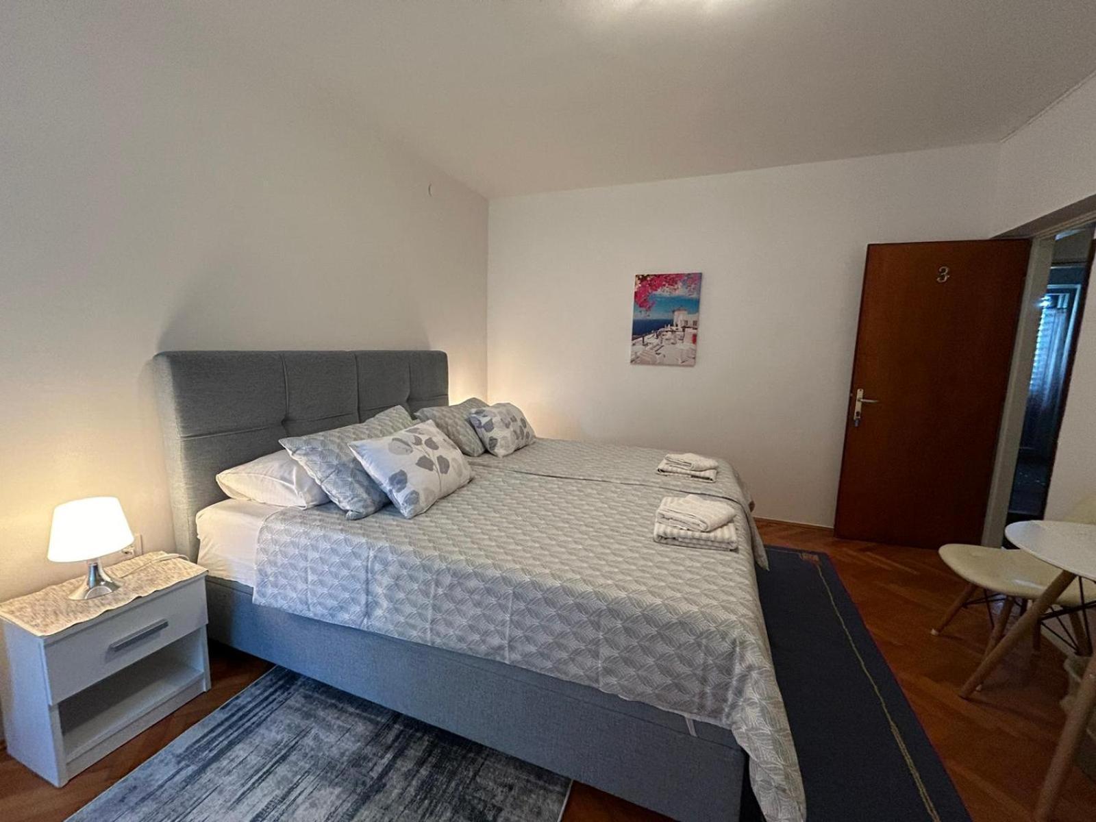 Accomodation Mirjana Rooms Porec Ngoại thất bức ảnh